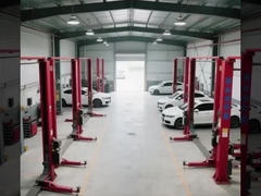 Almacén de servicio de automóviles