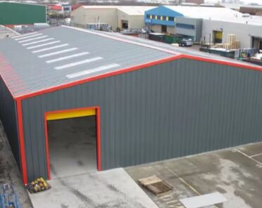 Almacén de estructura de acero prefabricada de suministro global, taller industrial con estructura, tamaño personalizable, resistente a la intemperie, anticorrosivo, centros logísticos, plantas de fabricación, solución de almacenamiento comercial